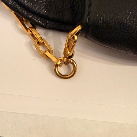 Marc by Marc Jacobs Classic Q Natasha Crossbody w/ Black Pebbled Leather Gold HW - Picture 13 of 16